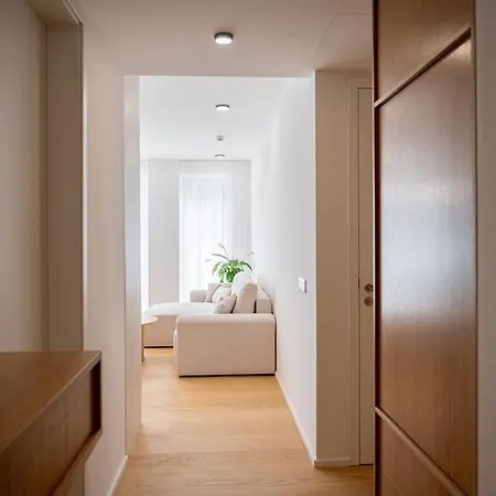 アパート Liget - Luxury Apartment, Great Location
